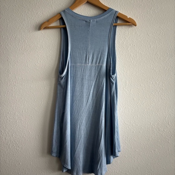 Z Supply The Vagabond Tank Light Blue Sleeveless Oversized Flowy Top - Picture 9 of 11